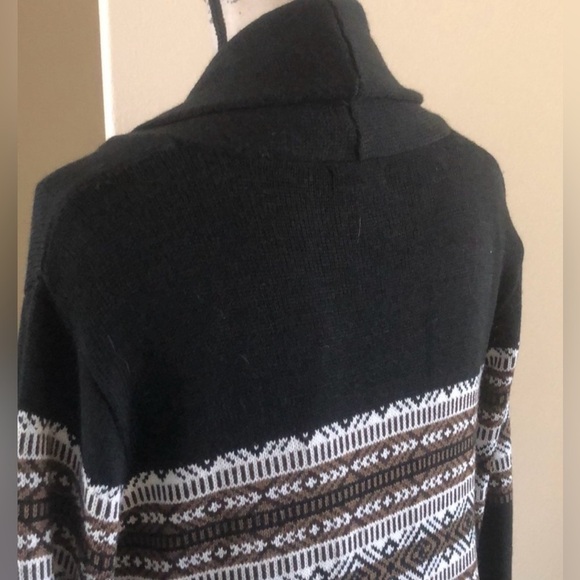 Cardigan sweater - Picture 6 of 11